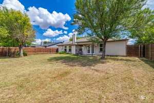110 Crestwood Dr (23)