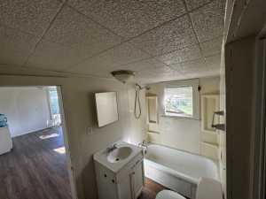 2811 N Irving St (7)