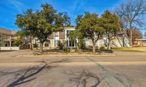 326 W Concho Ave