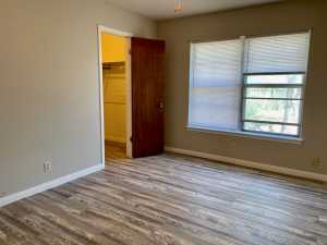217 E 23rd St (10)