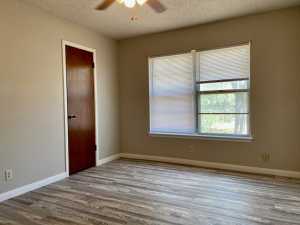 217 E 23rd St (12)