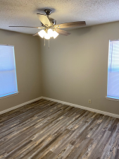 217 E 23rd St (16)