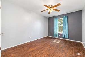 3218 Guadalupe St (18)