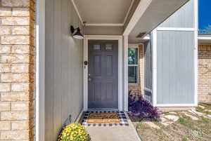3218 Guadalupe St (2)