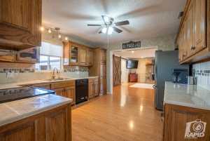 322 S Madison St (17)