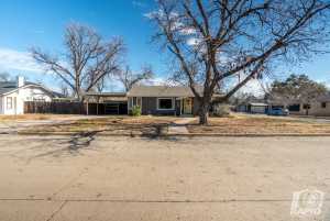 322 S Madison St (2)