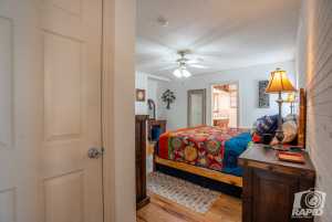 322 S Madison St (31)