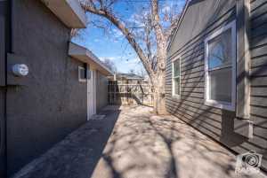 322 S Madison St (45)