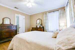 214 N Adams St (15)