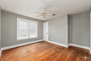 715 N Jackson St (16)