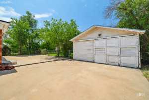715 N Jackson St (22)