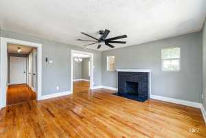 715 N Jackson St (8)