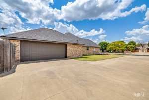 4750 Muirfield Dr (35)
