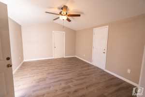 1219 S Bell St (12)