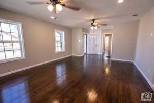 1219 S Bell St (7)