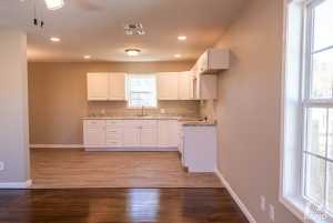1219 S Bell St (9)