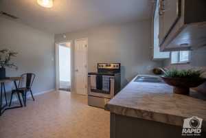 1209 S Bell St (10)