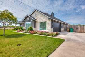 4529 Old Stone Dr (37)