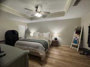 2048 Augusta Dr (12)