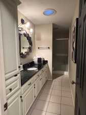 2048 Augusta Dr (26)