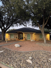 2048 Augusta Dr (30)