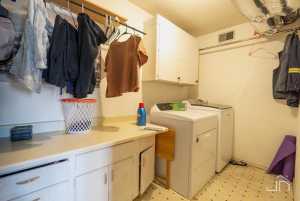 1617 S Harrison St (15)