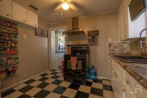 1617 S Harrison St (21)