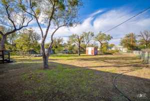 1122 E 20th St (16)