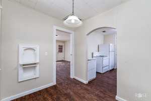 108 W College Ave (10)