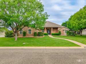5531 Woodbine Lane