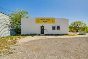504 N Crockett Ave (3)
