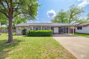 3109 College Hills Circle