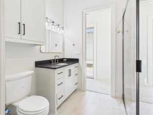1603 Paseo De Vaca St (80)