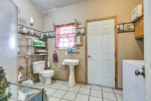 110 N Pope St (8)