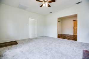 15 N Jackson St (6)