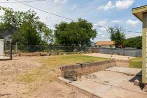 1908 Woodlawn Dr (14)