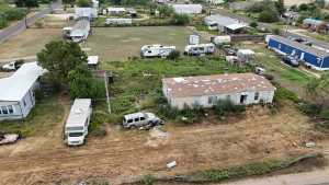 7789 Moon Lane (2)