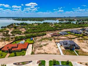 1737 Overhill Dr