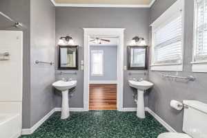 1112 W Harris Ave (27)