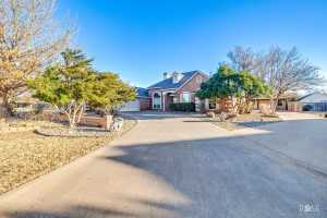 1403 S Crossings Court (28)