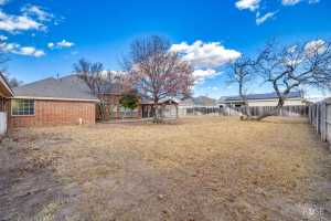 1403 S Crossings Court (22)