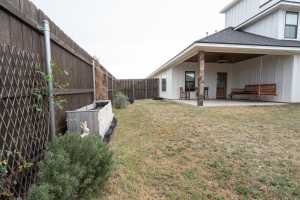 7614 Aspen Ave (6)