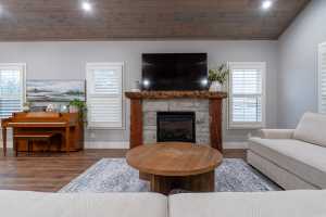 7614 Aspen Ave (26)