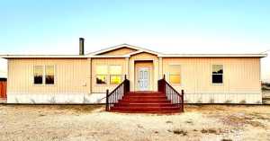 402 N Kilborn
