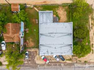 323 E 6th St (28)