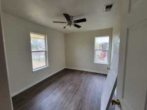 1111 Woodruff St (3)