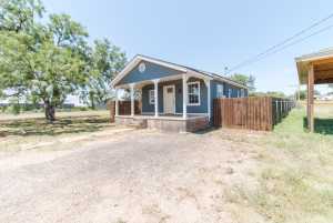 718 W 15th St (15)