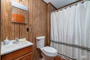 1906 Santa Rosa St (23)