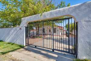 1906 Santa Rosa St (4)