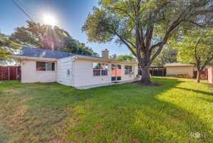 1917 A&M Ave (26)